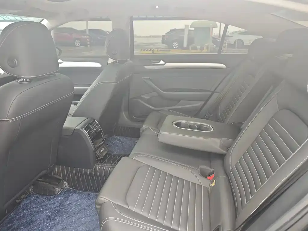 Volkswagen Magotan 2021 из CN, фото 2