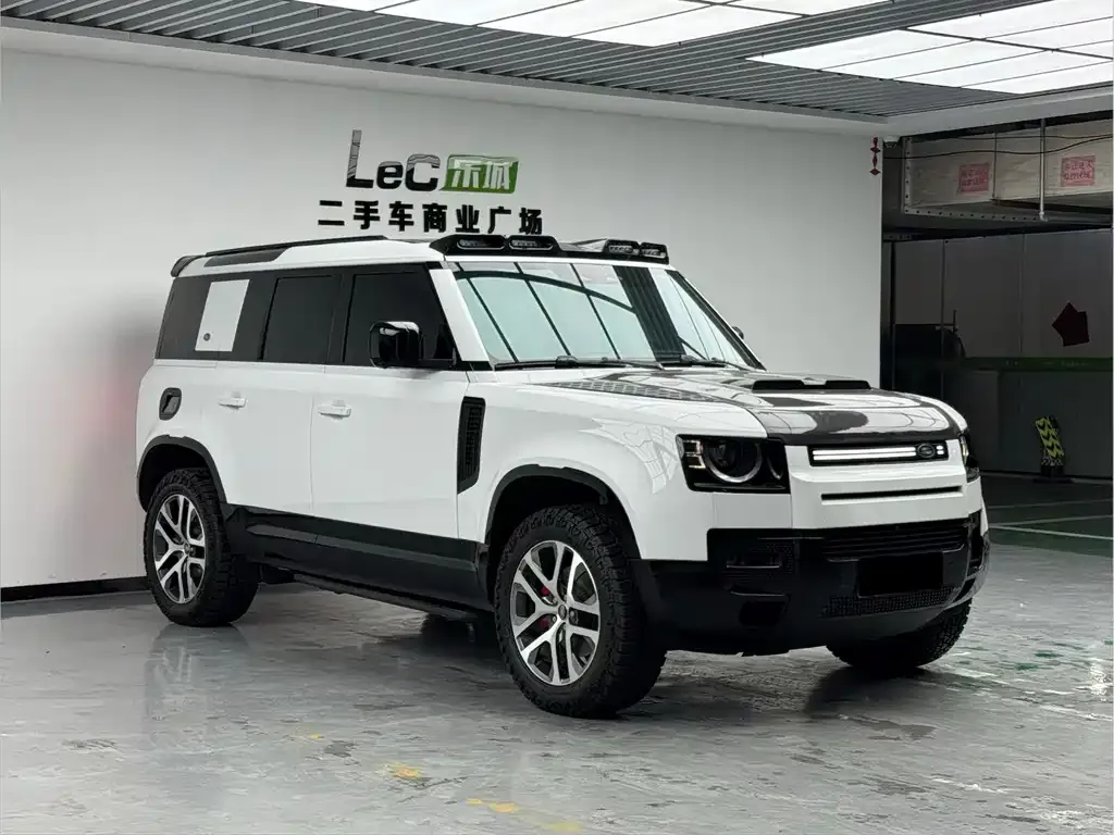 Land Rover Defender — фото 8