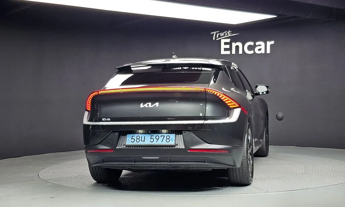 Kia EV6 2022 из KR, фото 2