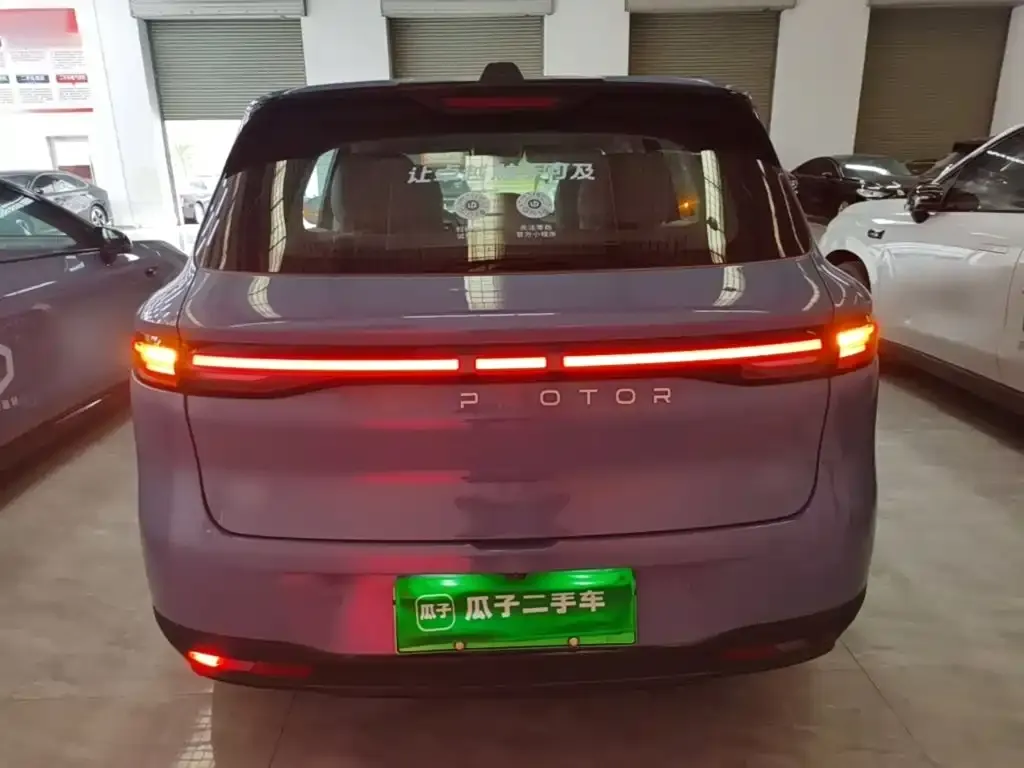 Leapmotor B10 — фото 5