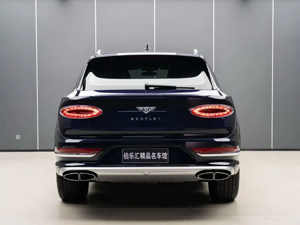 Bentley Bentayga — фото 5