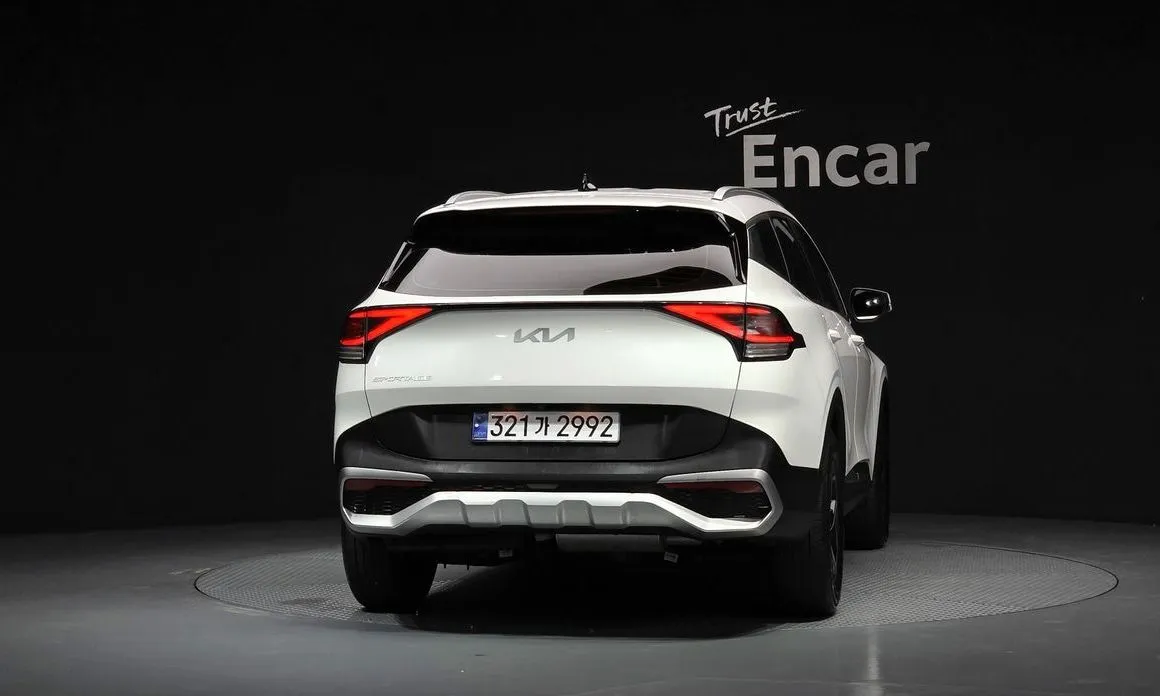 Kia Sportage — фото 6
