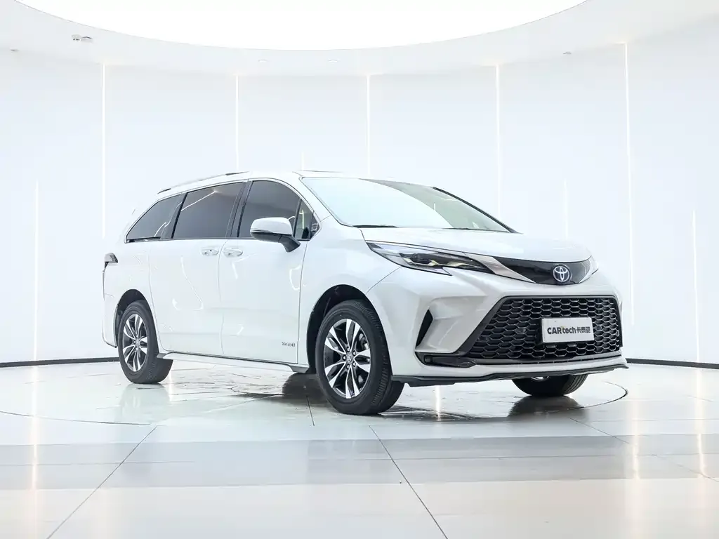 Toyota Granvia 2024 из CN, фото 2
