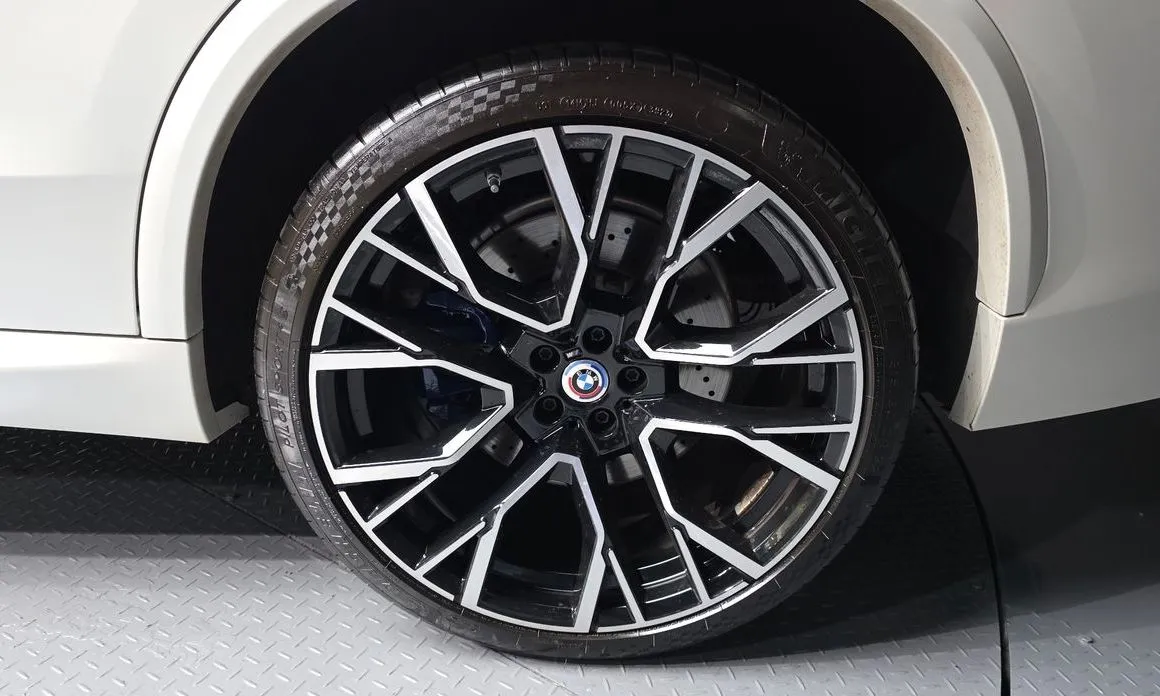 BMW X5M 2022 из KR, фото 6