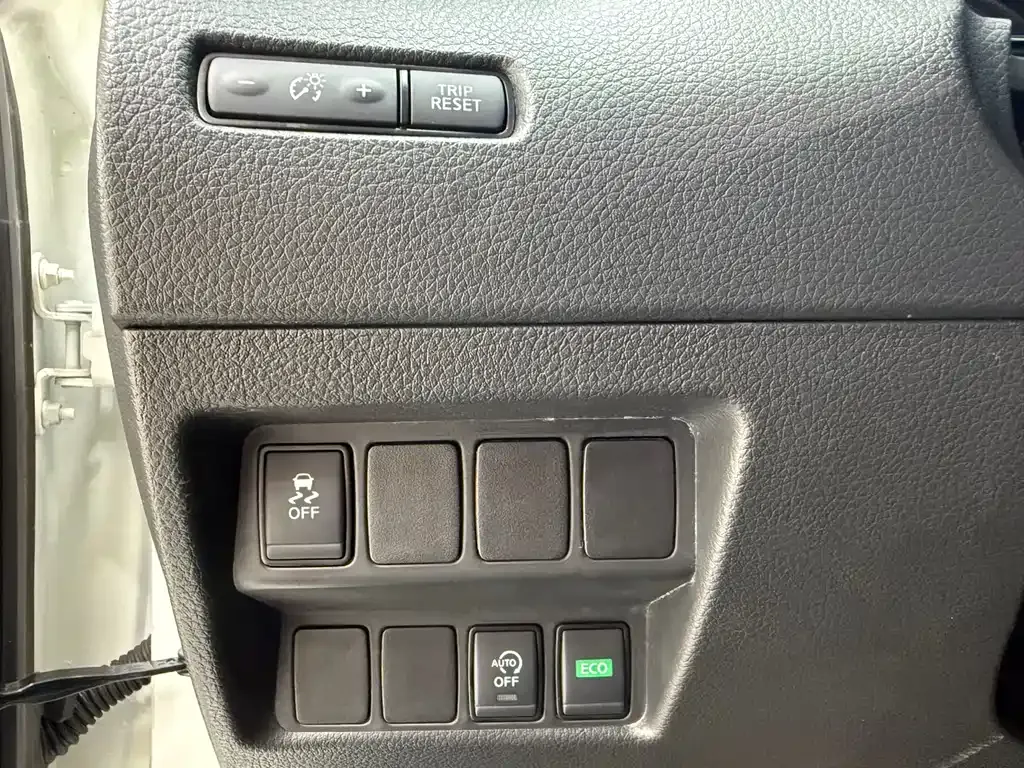 Nissan X-Trail — фото 10