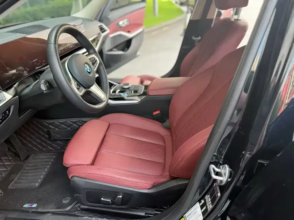 BMW i3 — фото 7