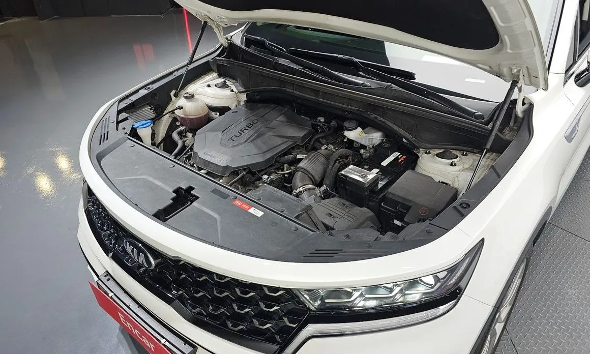 Kia Sorento — фото 10