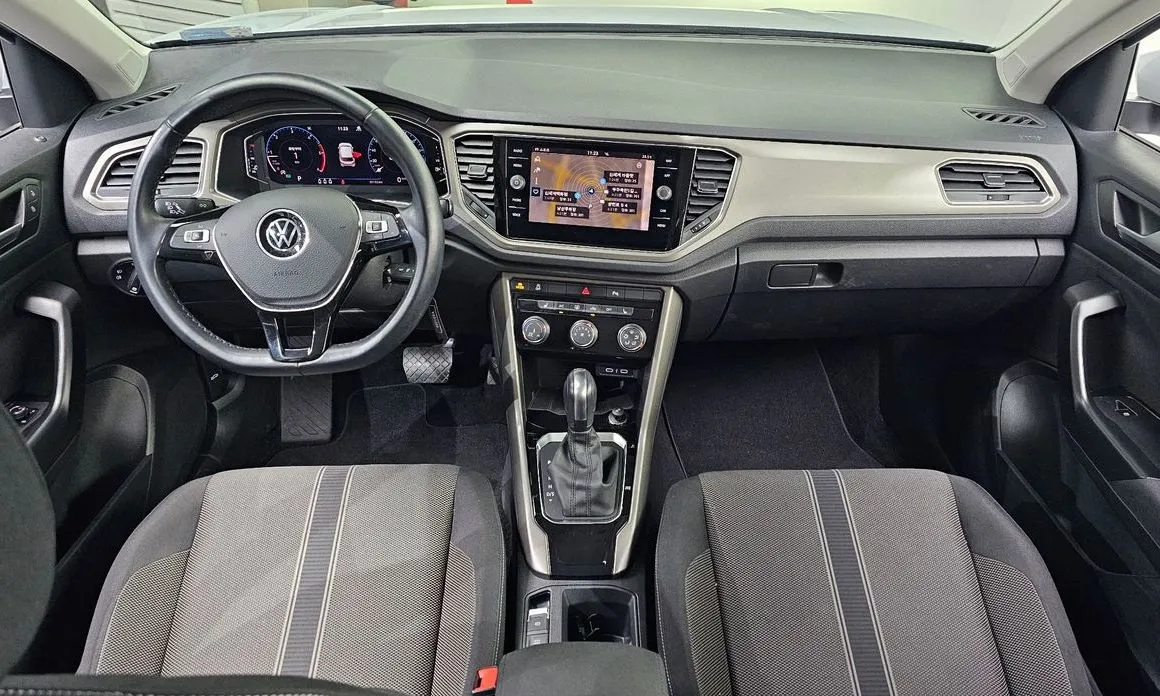Volkswagen T-Roc 2021 из KR, фото 5