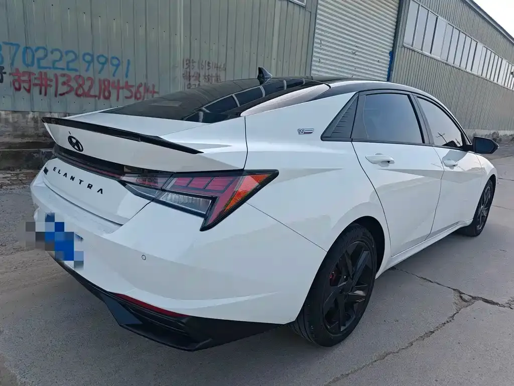 Hyundai Elantra 2022 из CN, фото 3