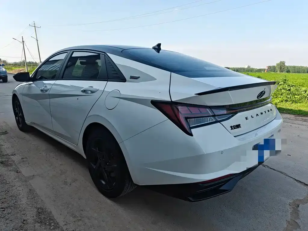 Hyundai Elantra 2022 из CN, фото 7