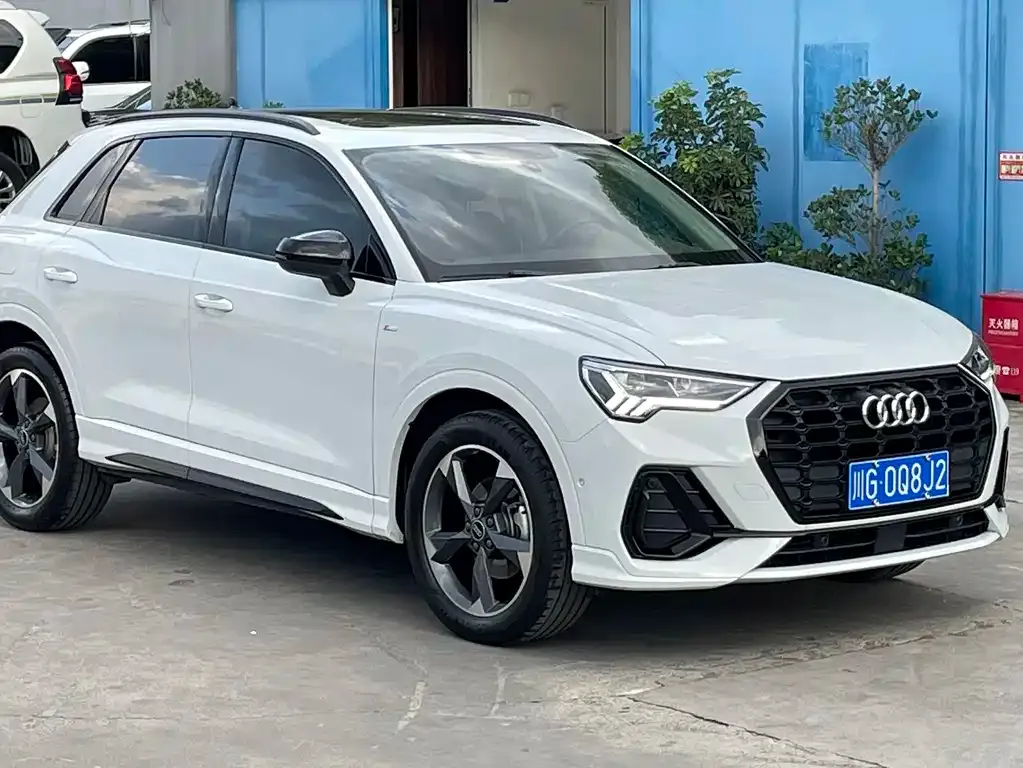 Audi Q3 — фото 5