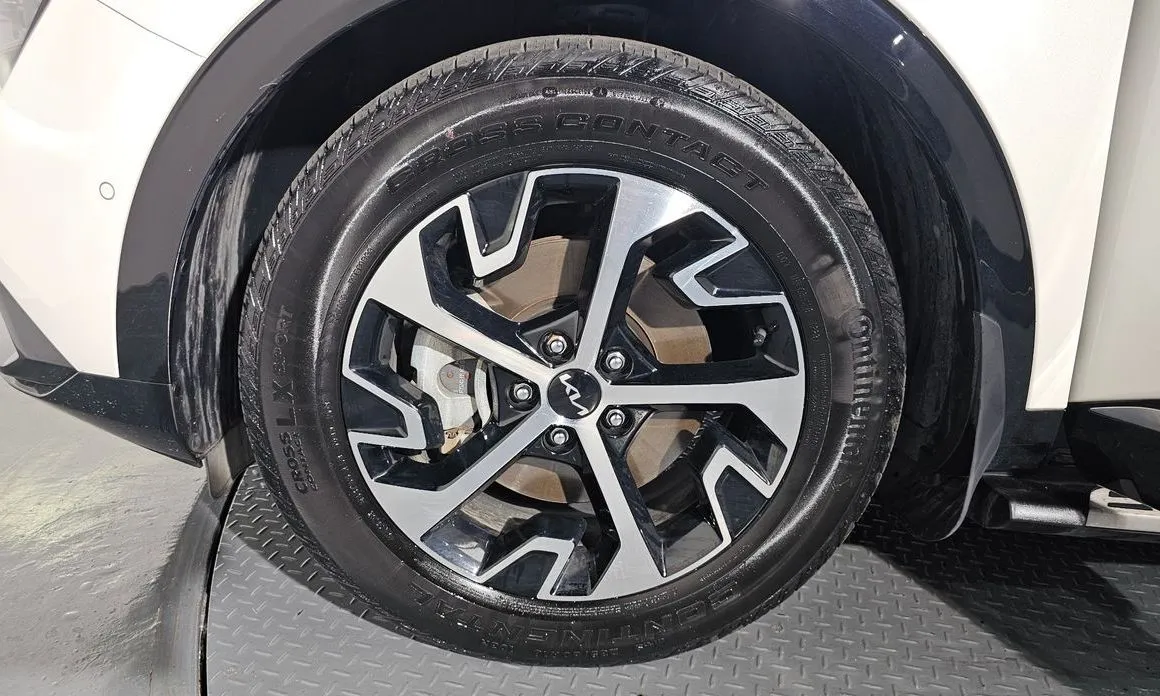 Kia Sportage — фото 10
