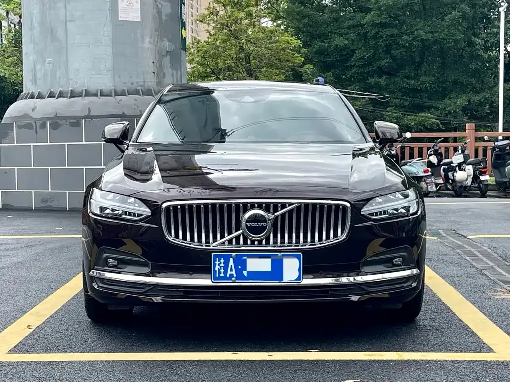 Volvo S90 — фото 7