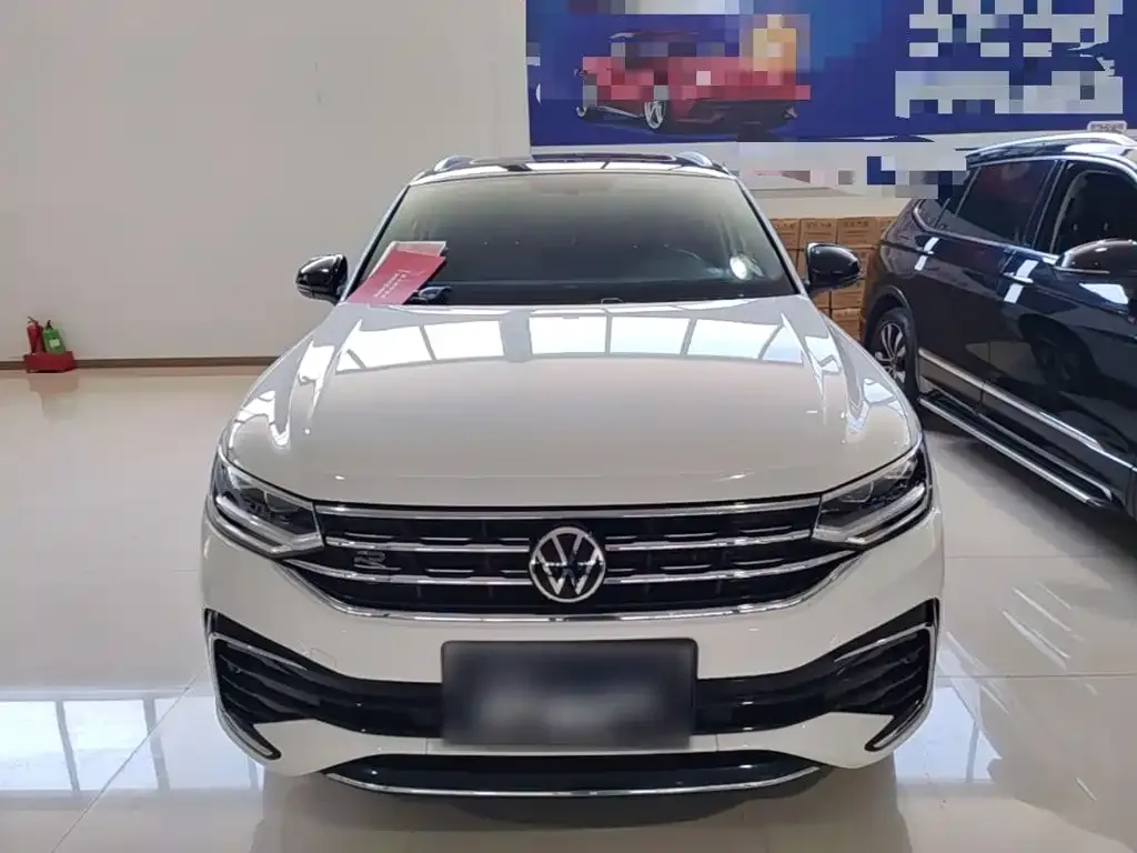 Volkswagen Tiguan X — фото 8
