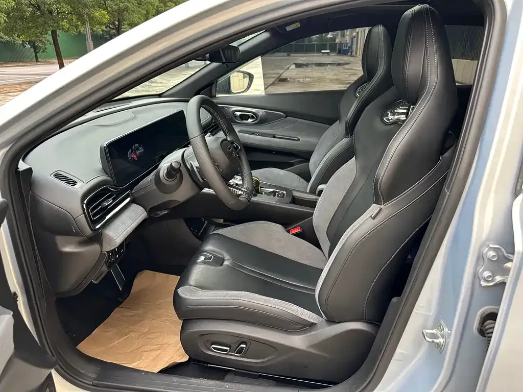 GAC Motor Shadow Leopard — фото 4