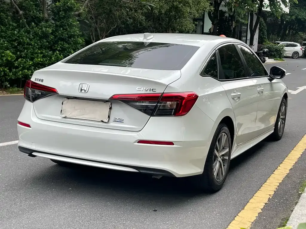Honda Civic — фото 6