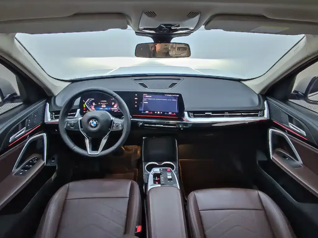 BMW X1 — фото 10