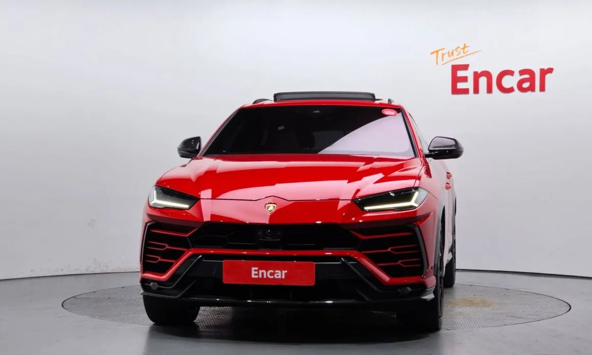 Lamborghini Urus 2022 из KR, фото 2