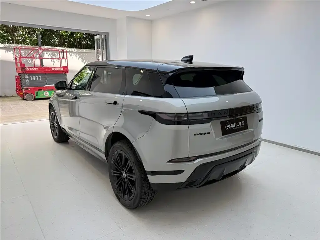 Land Rover Evoque — фото 7