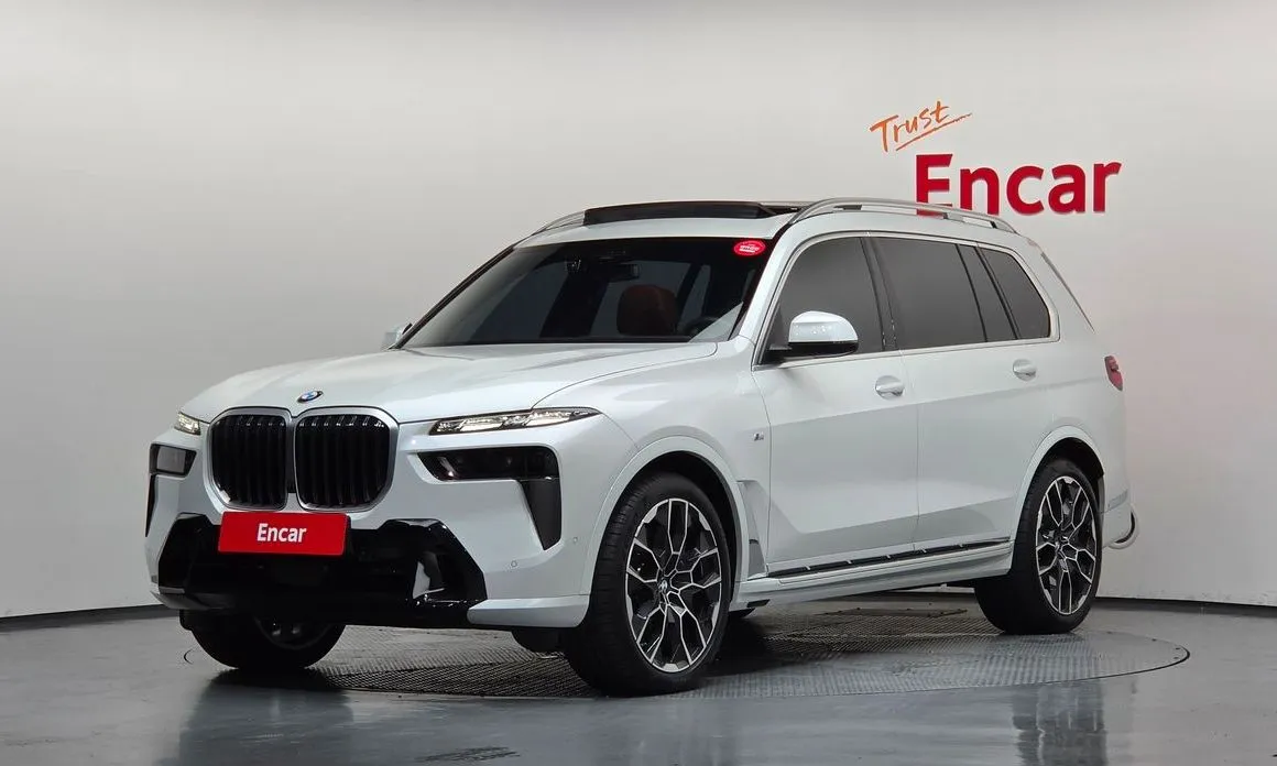 BMW X7 — фото 1