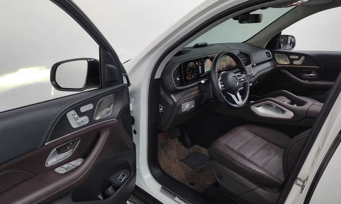 Mercedes-Benz GLE-Class — фото 10