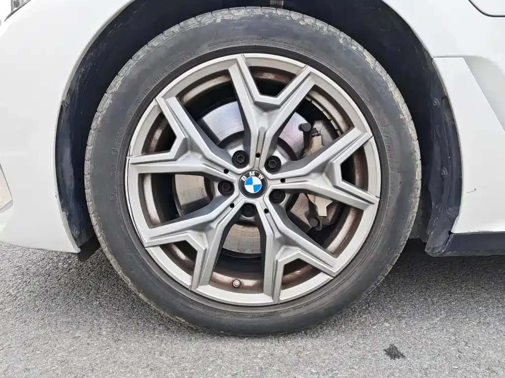 BMW i3 — фото 3