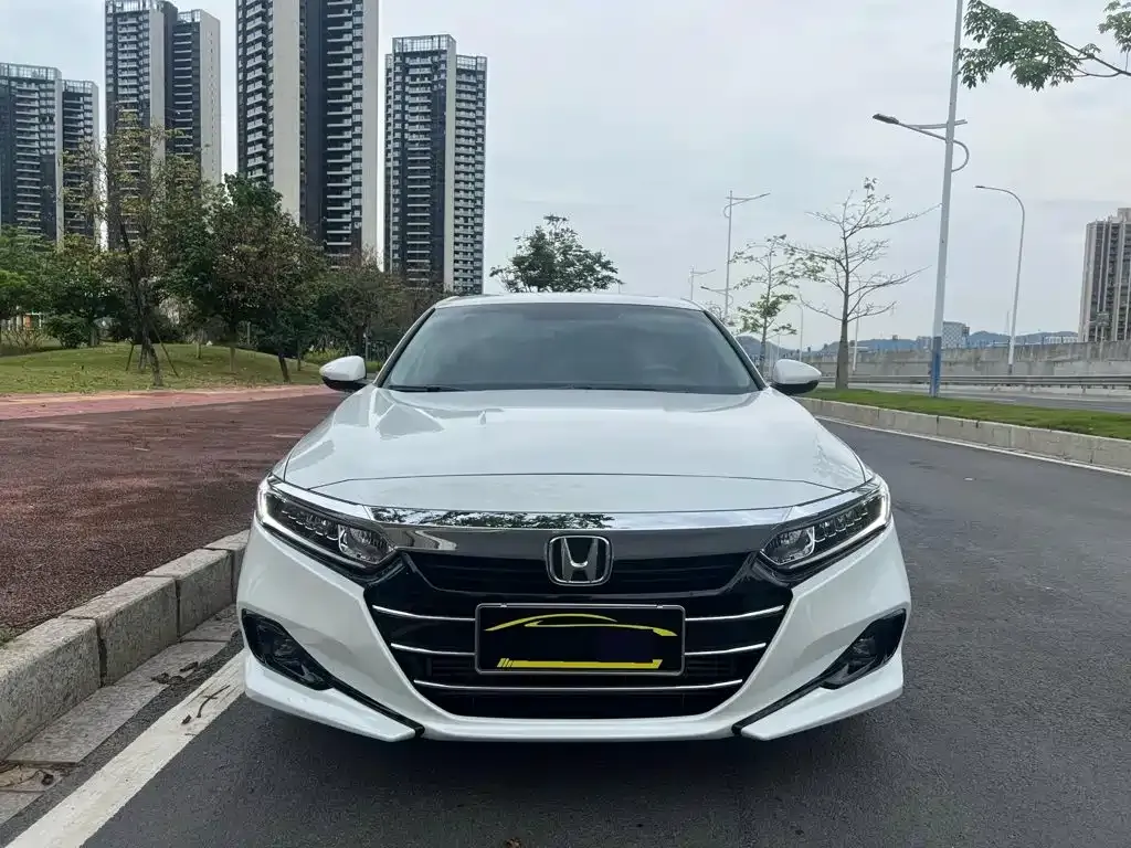Honda Accord — фото 2