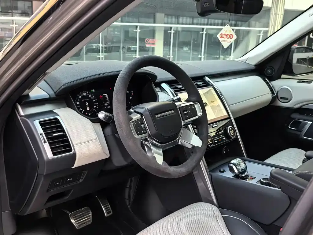 Land Rover Discovery — фото 10