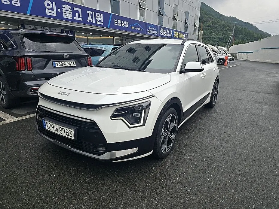 Kia Niro — фото 10