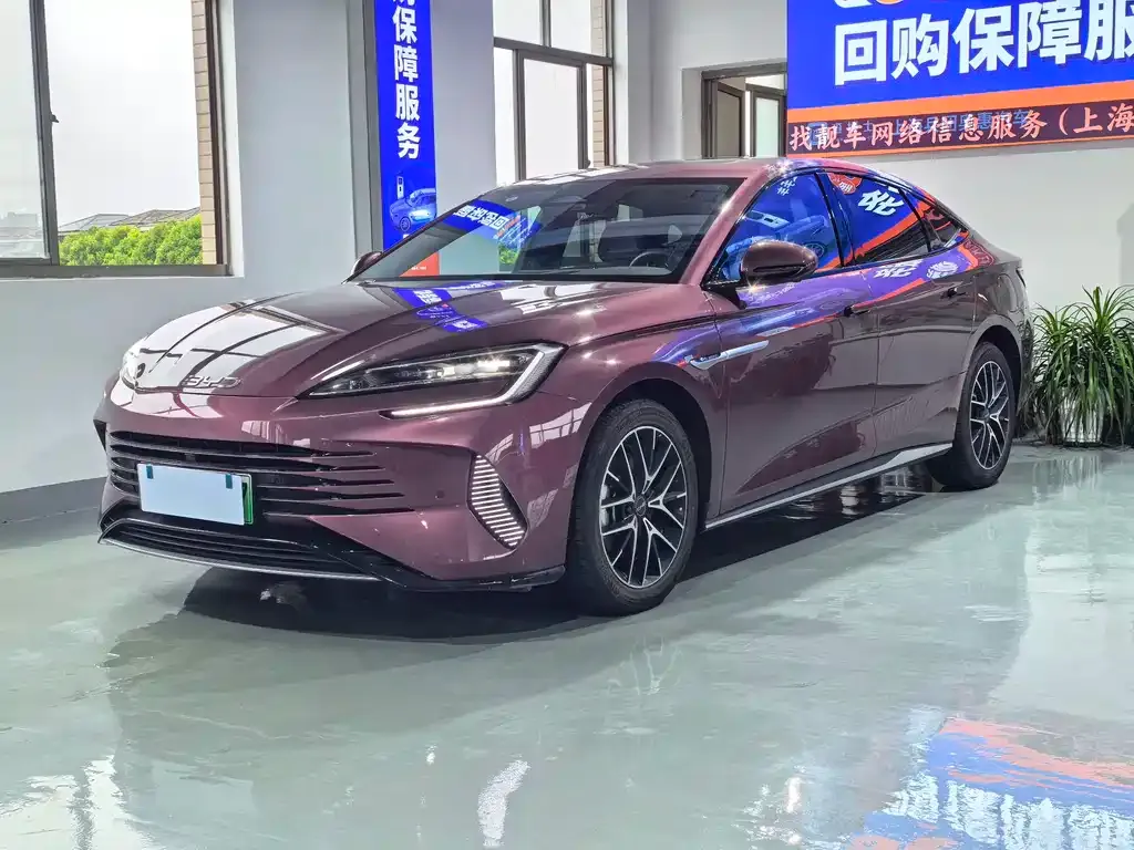 BYD Seal 07 DM-i — фото 1