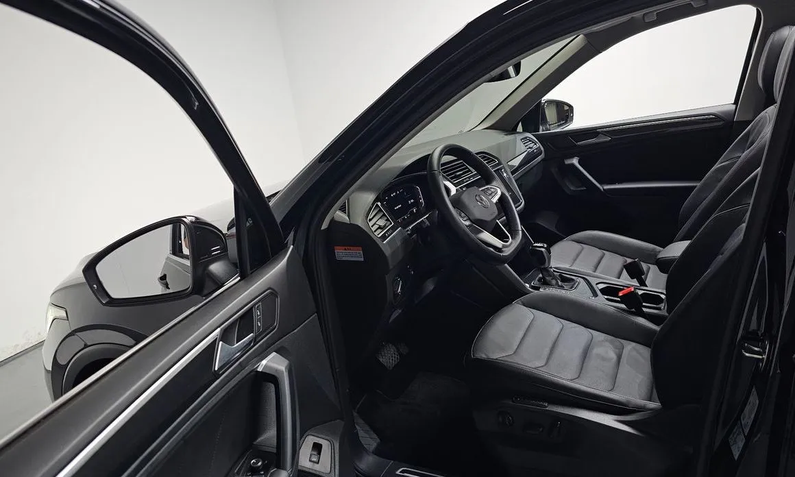 Volkswagen Tiguan — фото 8