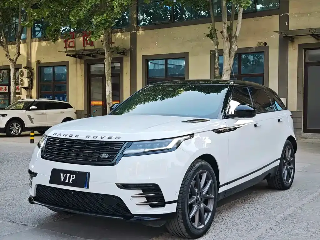 Land Rover Velar — фото 1
