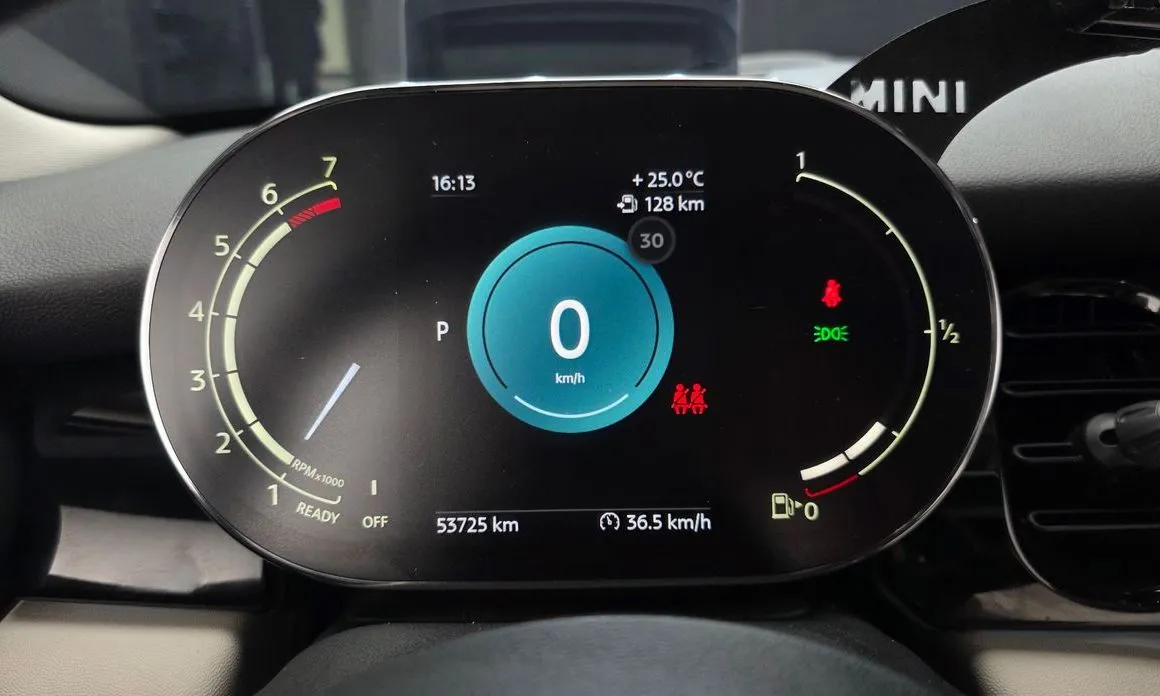 Mini Cooper 2023 из KR, фото 6