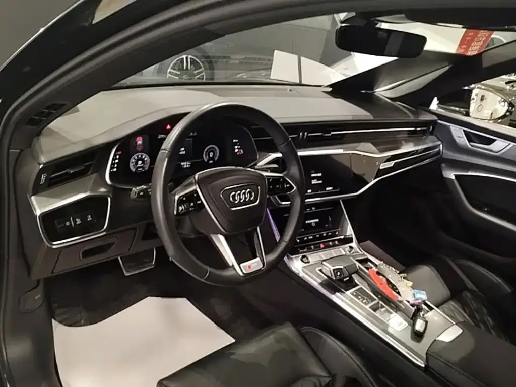 Audi A6L — фото 6