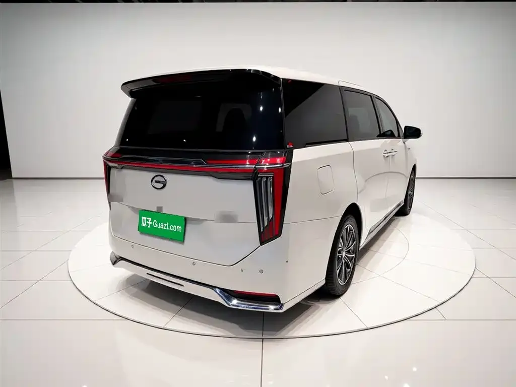 GAC Motor Trumpchi M8 — фото 8