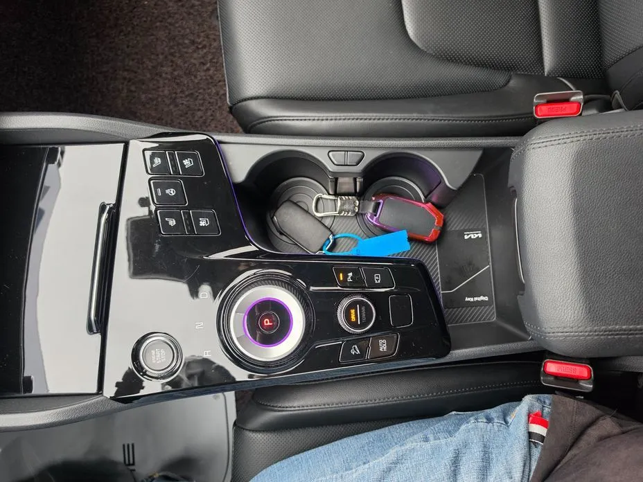 Kia Sportage — фото 7