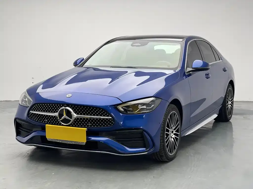 Mercedes-Benz C-Class — фото 1