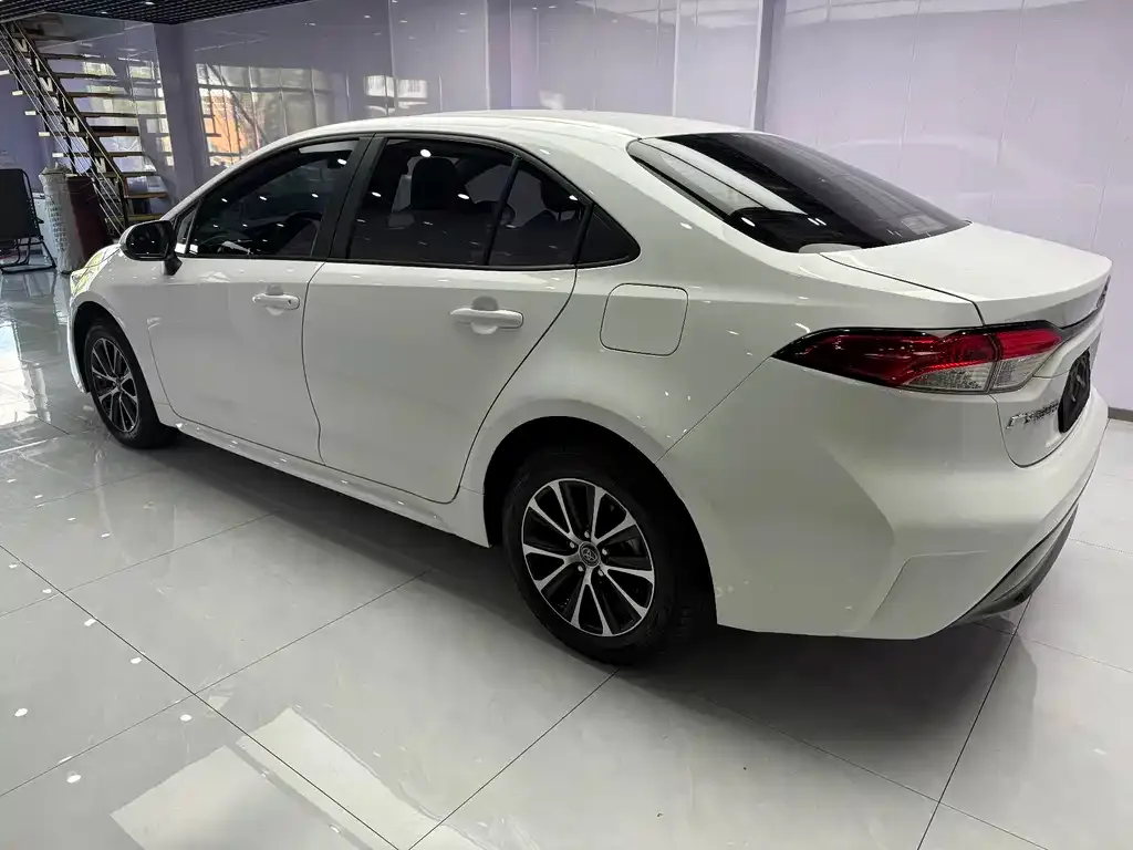 Toyota Levin — фото 10