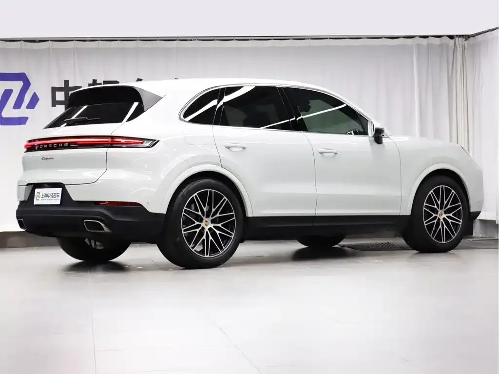 Porsche Cayenne — фото 4