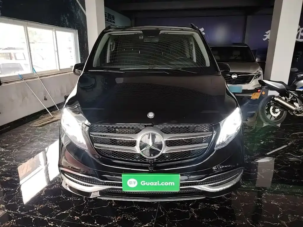 Mercedes-Benz Vito — фото 10