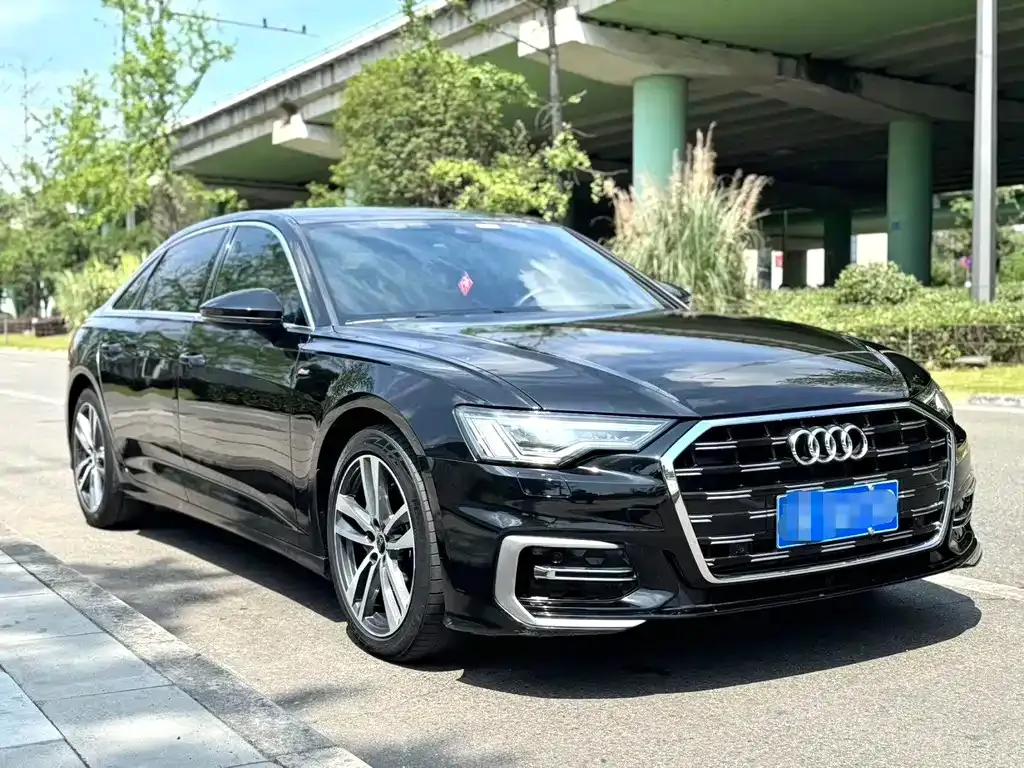 Audi A6L — фото 8