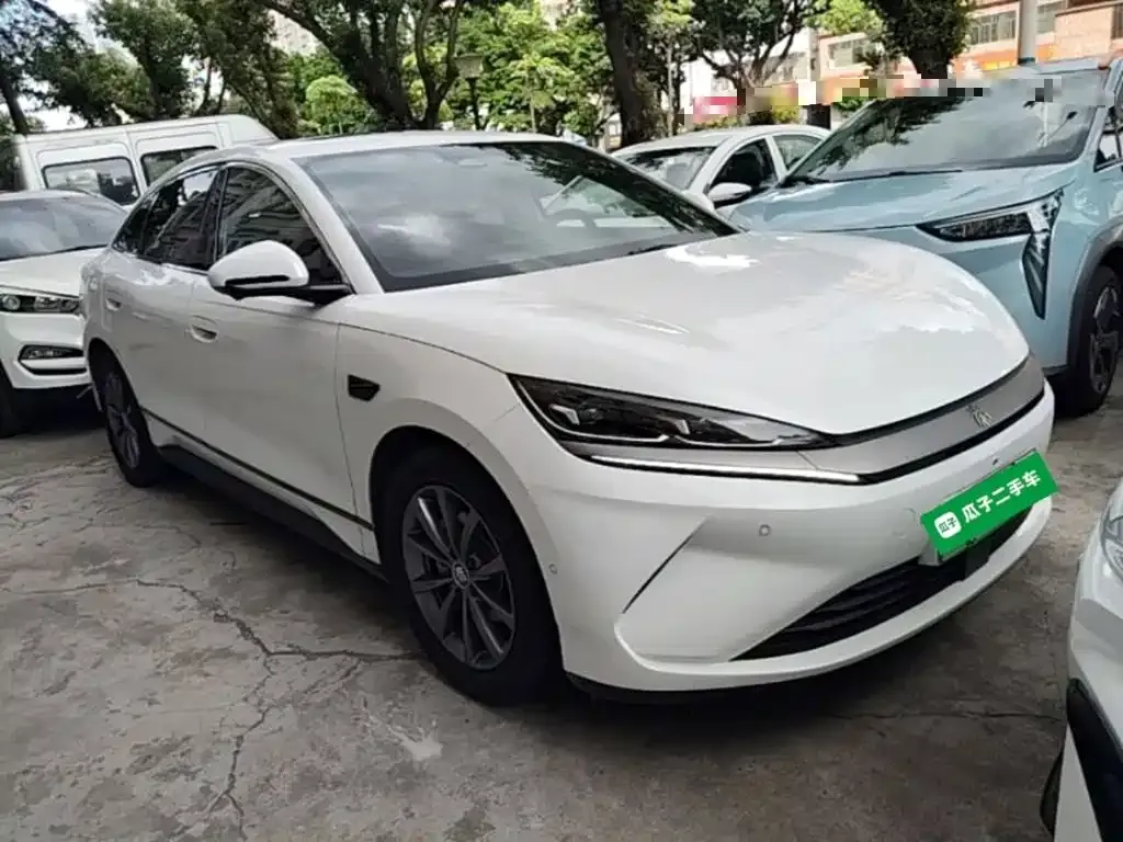 BYD Qin L — фото 7