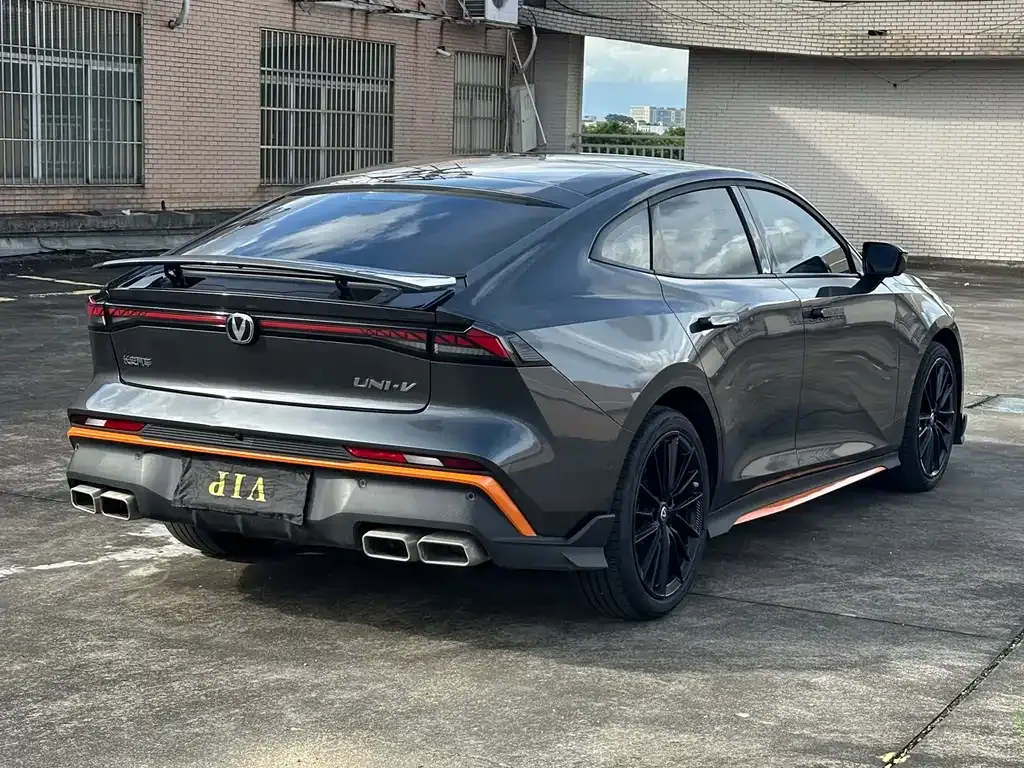 Changan UNI-V 2024 из CN, фото 5