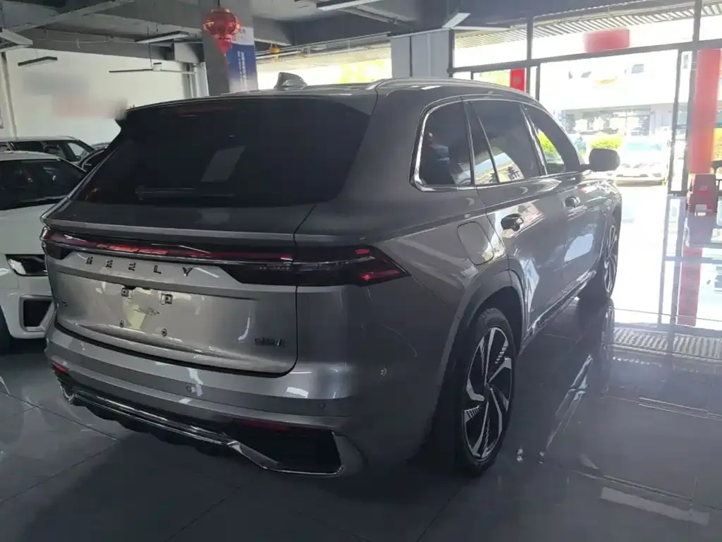 Geely Xingyue L — фото 6