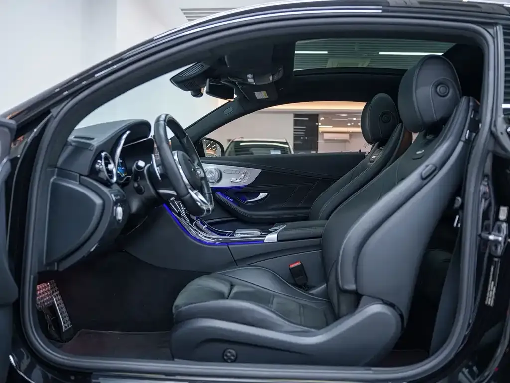 Mercedes-Benz C-Class AMG — фото 6