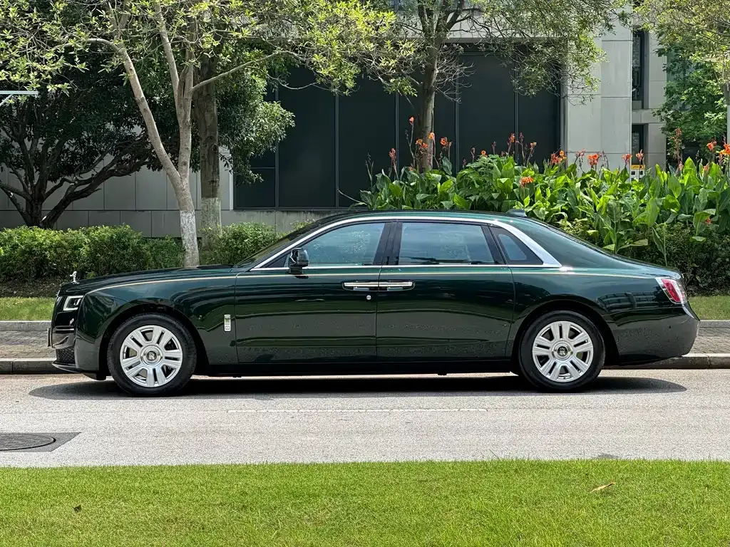 Rolls-Royce Ghost — фото 9