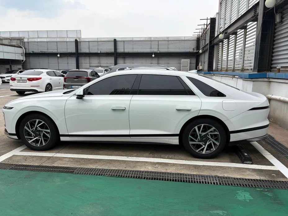 Hyundai Grandeur — фото 1