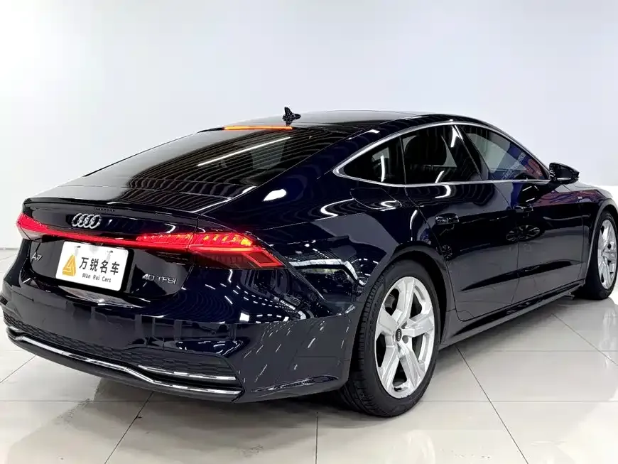 Audi A7 — фото 6