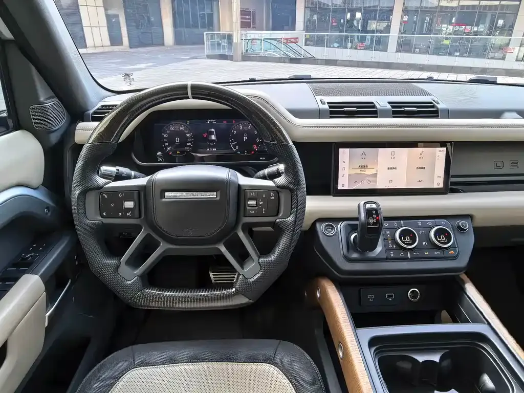 Land Rover Defender — фото 9