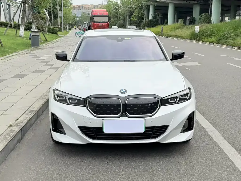 BMW i3 — фото 2